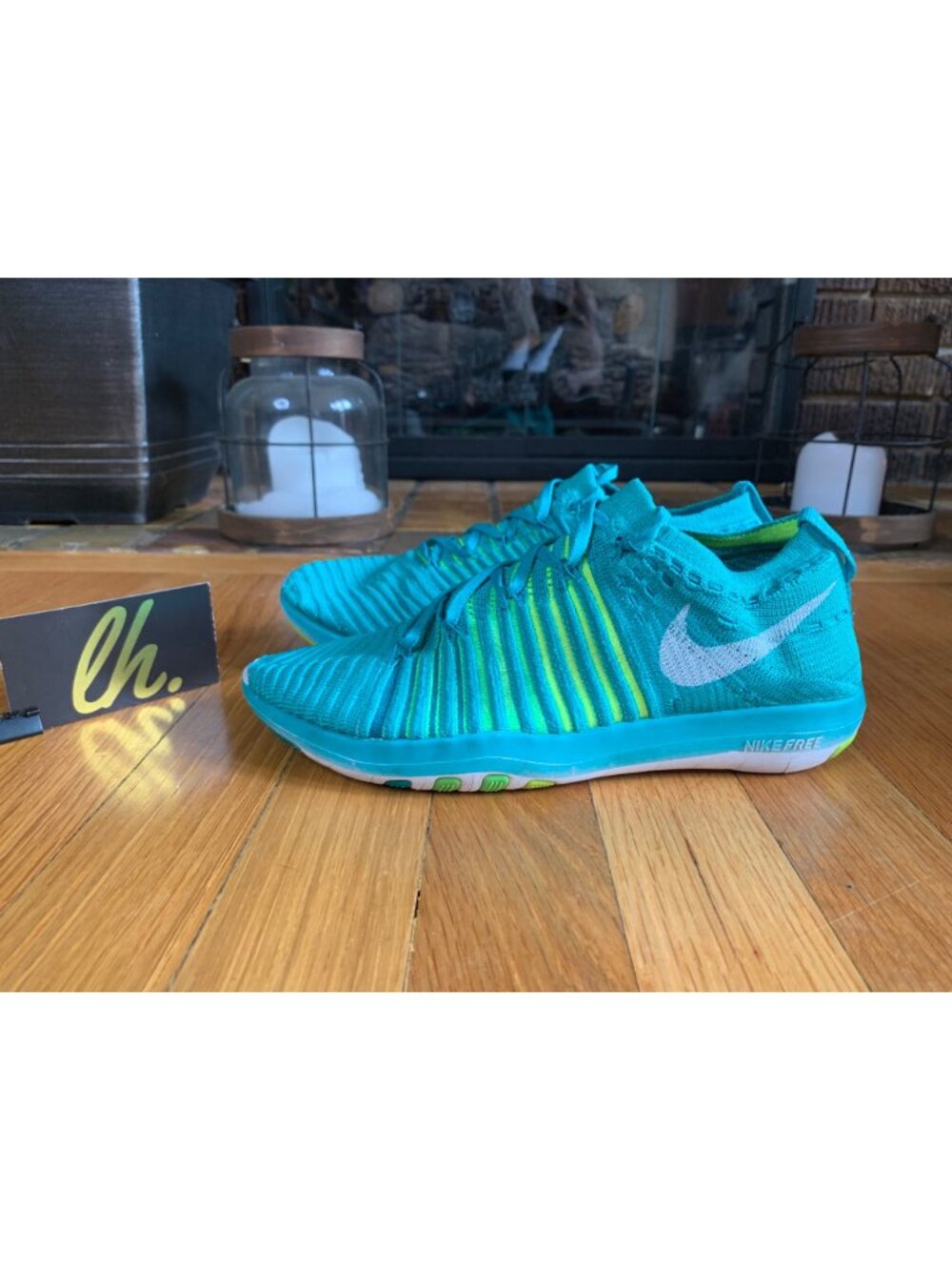 Size 6.5 W Nike Transform Free Run “Teal” 833401-301